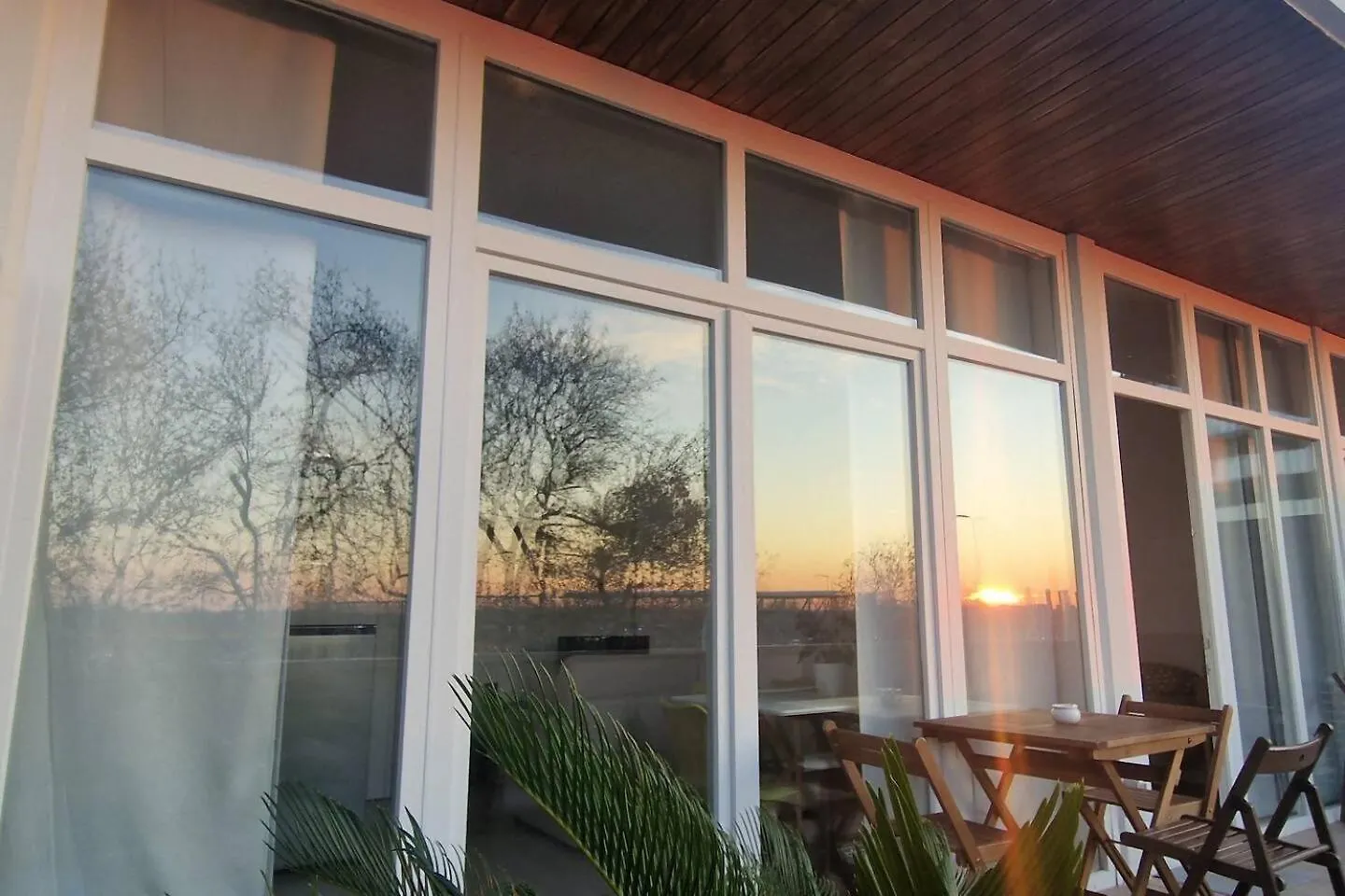 Апартаменты Cozy Flat For Vacation& Business In Famagosta Area Милан Италия